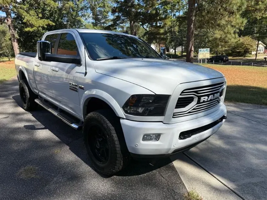 2018 Ram 2500 SLT photo 1