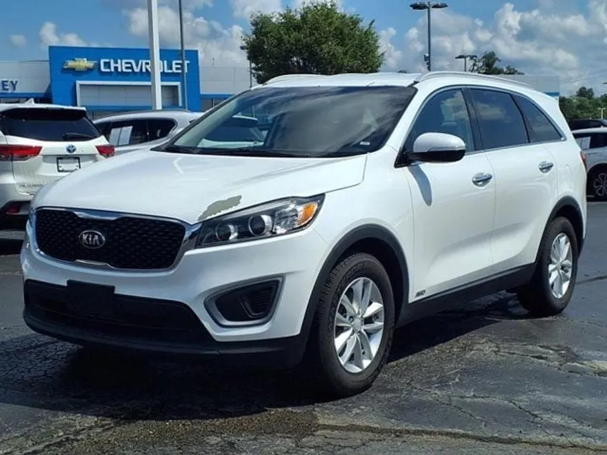 2016 Kia Sorento LX photo 1