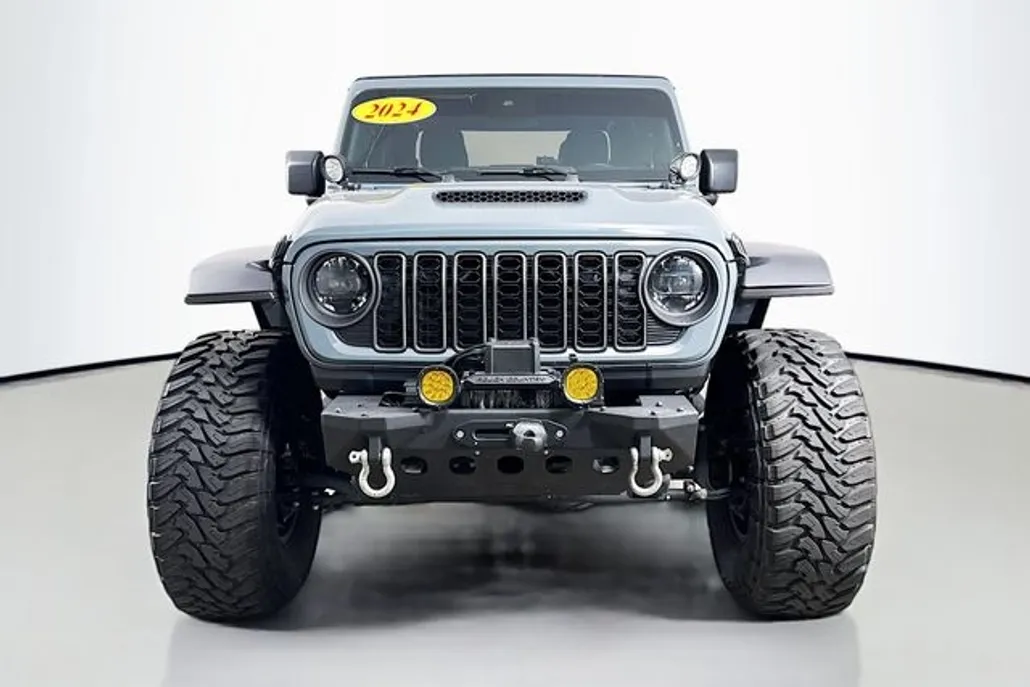 2024 Jeep Gladiator Mojave photo 1