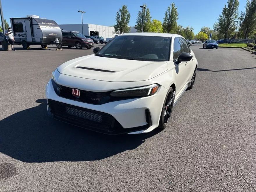2024 Honda Civic Hatchback photo 1
