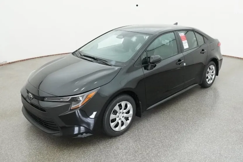 2026 Toyota Corolla LE photo 1
