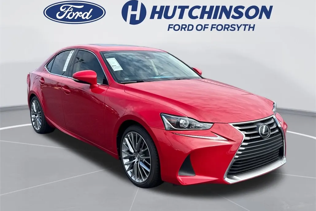 2017 Lexus IS 200t photo 1