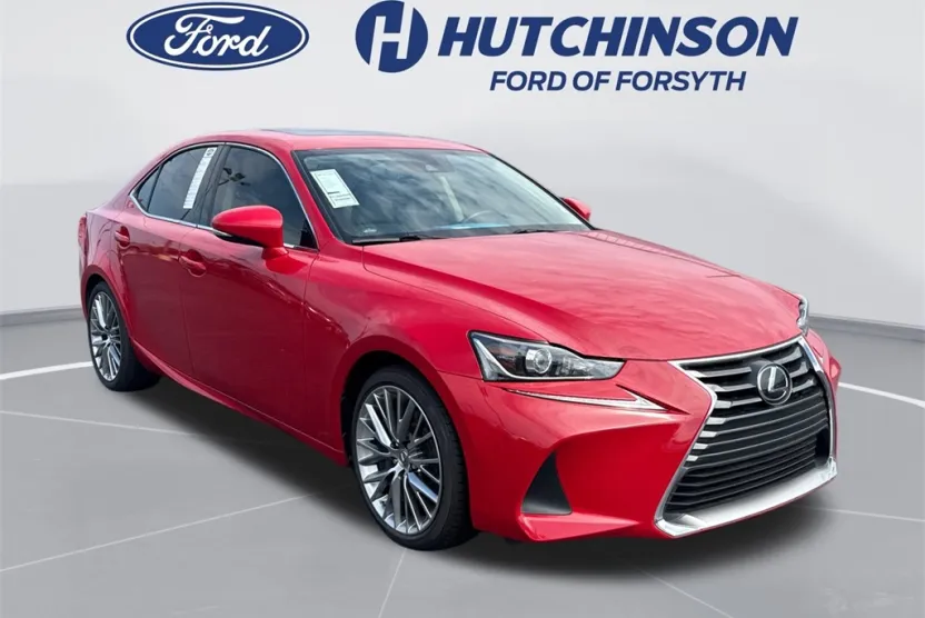 2017 Lexus IS 200t photo 1