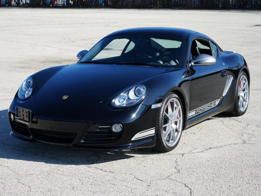 2012 Porsche Cayman R photo 1
