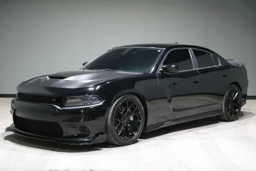 2019 Dodge Charger Scat Pack photo 1