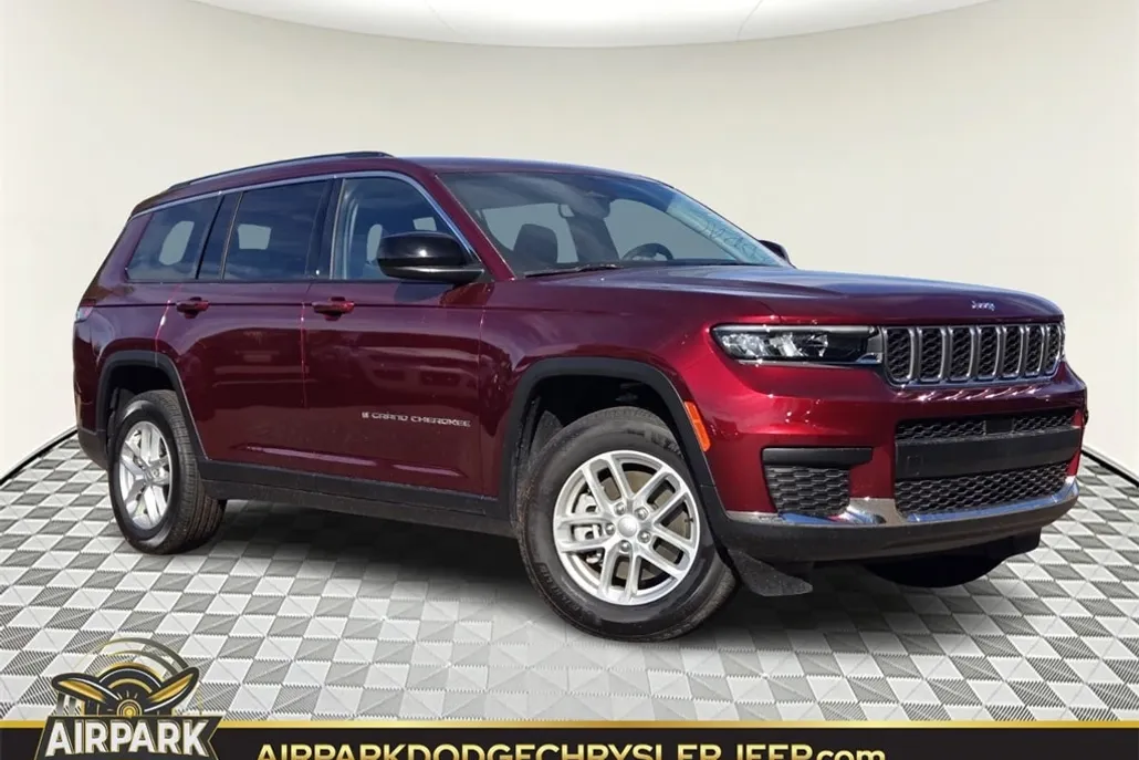 2023 Jeep Grand Cherokee L photo 1