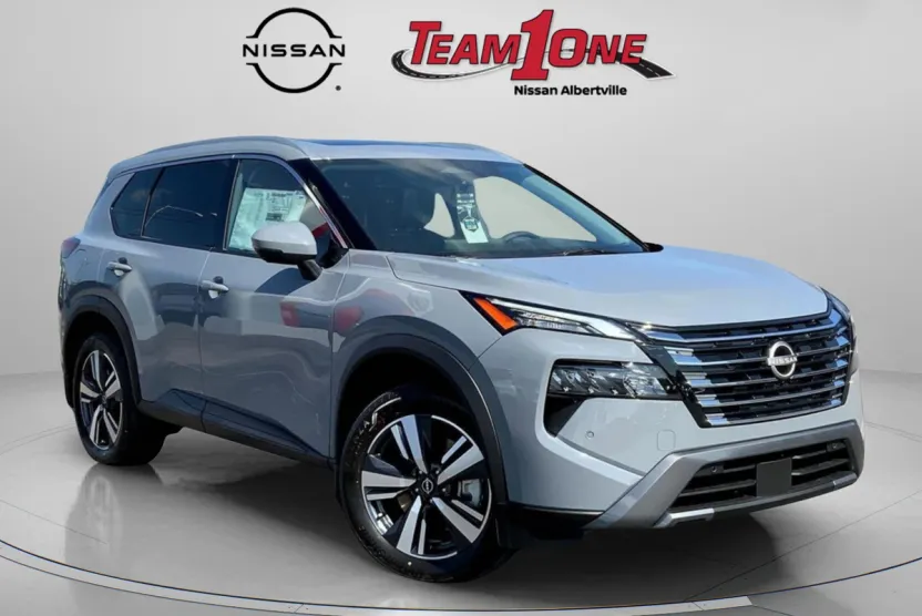 2025 Nissan Rogue SL photo 1