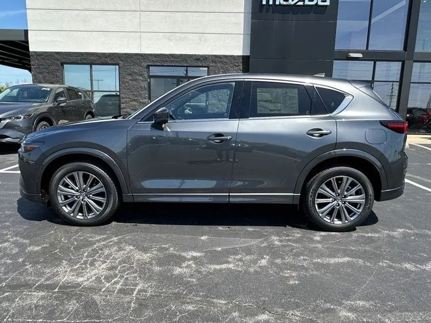2025 Mazda CX-5 2.5 Turbo Signature photo 1