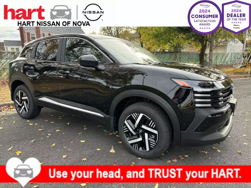 2025 Nissan Kicks SV photo 1