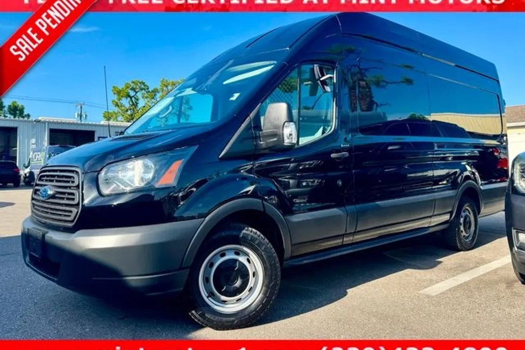2018 Ford Transit photo 1