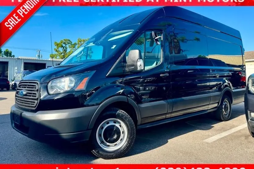 2018 Ford Transit photo 1