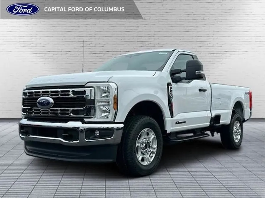 2025 Ford F-250 XLT photo 1