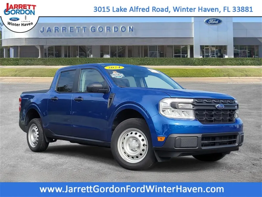 2024 Ford Maverick XL photo 1