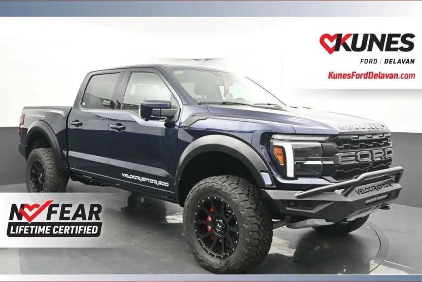 2025 Ford F-150 Raptor photo 1