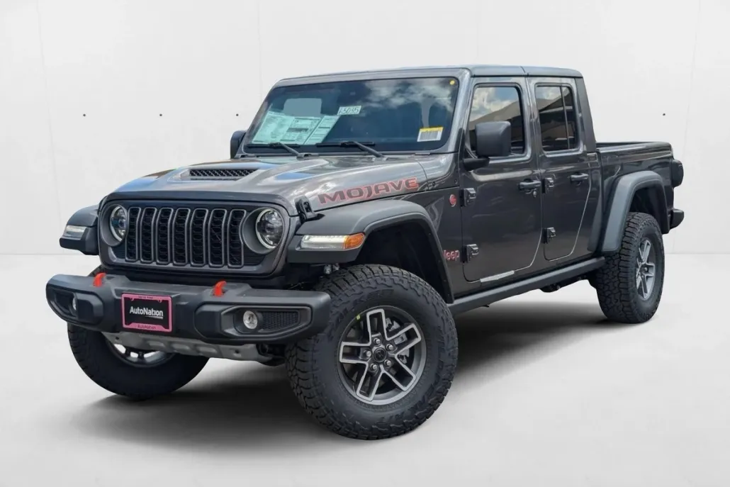 2025 Jeep Gladiator Mojave photo 1