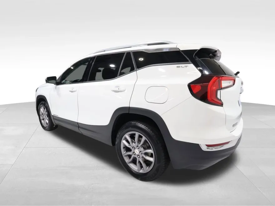 2024 Gmc Terrain SLT photo 1
