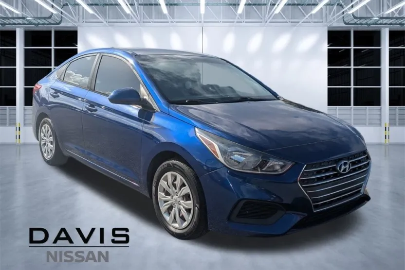 2019 Hyundai Accent SE photo 1