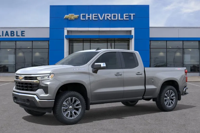 2026 Chevrolet Silverado 1500 LT photo 1