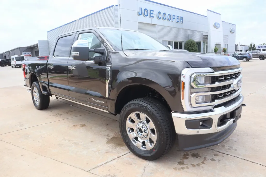 2025 Ford F-250 King Ranch photo 1