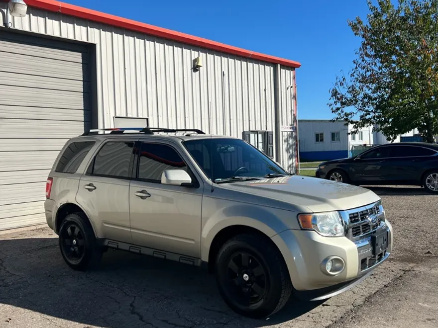2012 Ford Escape Limited photo 1