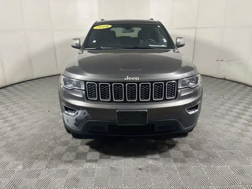 2018 Jeep Grand Cherokee Laredo E photo 1