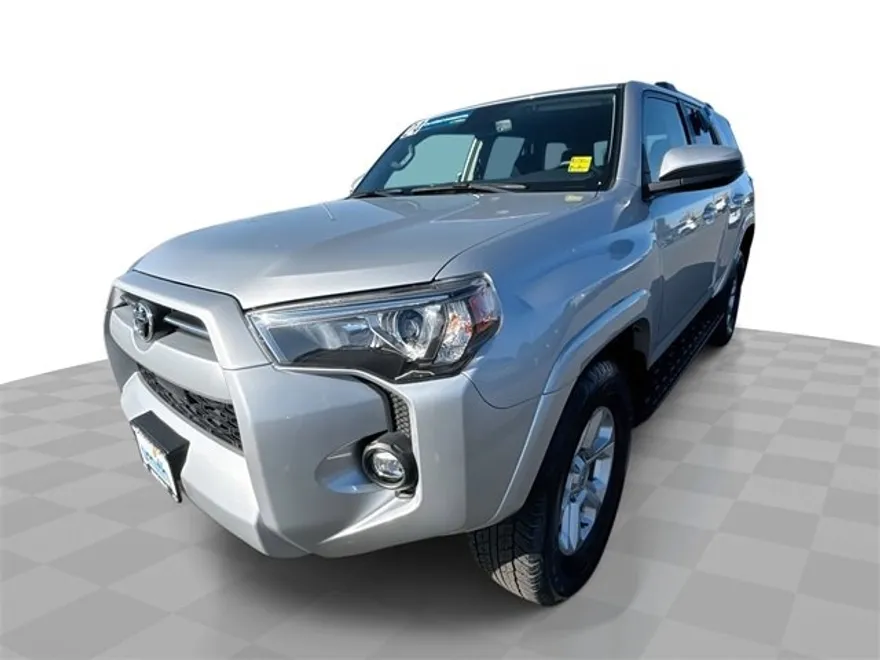 2024 Toyota 4Runner SR5 photo 1