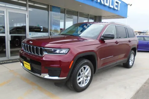 2021 Jeep Grand Cherokee L photo 2