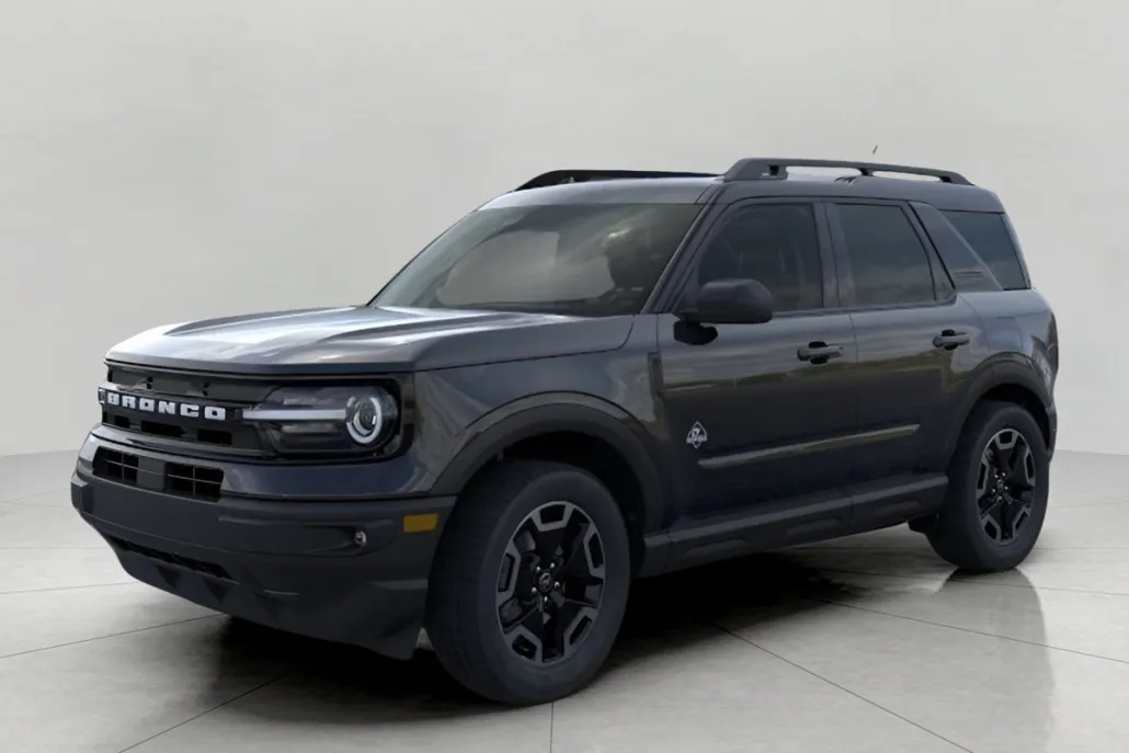 2024 Ford Bronco Sport Outer Banks photo 1