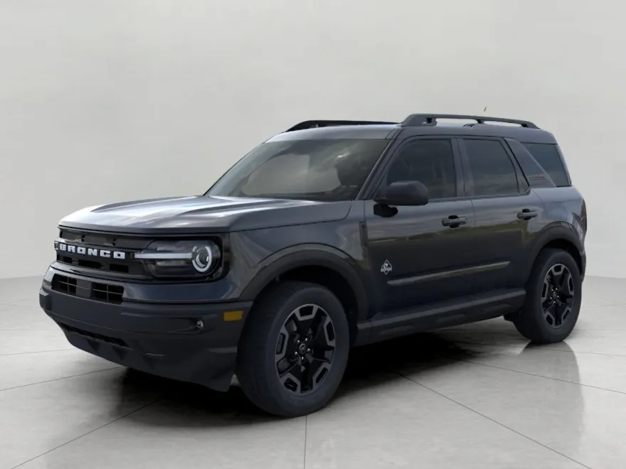 2024 Ford Bronco Sport Outer Banks photo 1