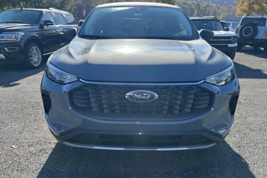 2025 Ford Escape Active photo 1