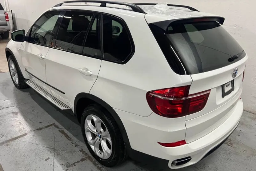 2013 Bmw X5 xDrive50i photo 1