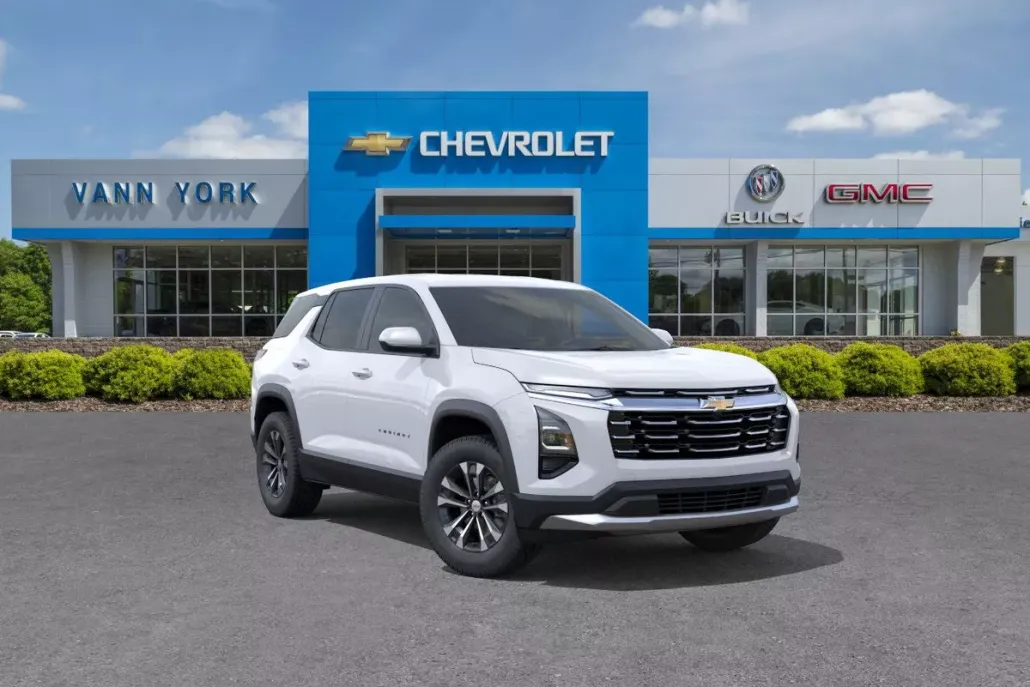 2026 Chevrolet Equinox LT photo 1