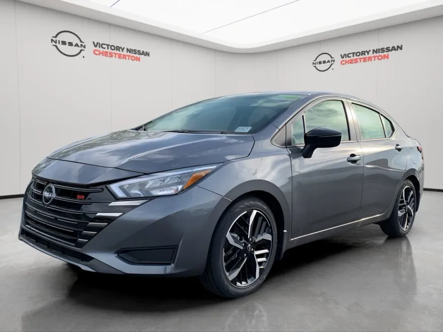2025 Nissan Versa SR photo 1