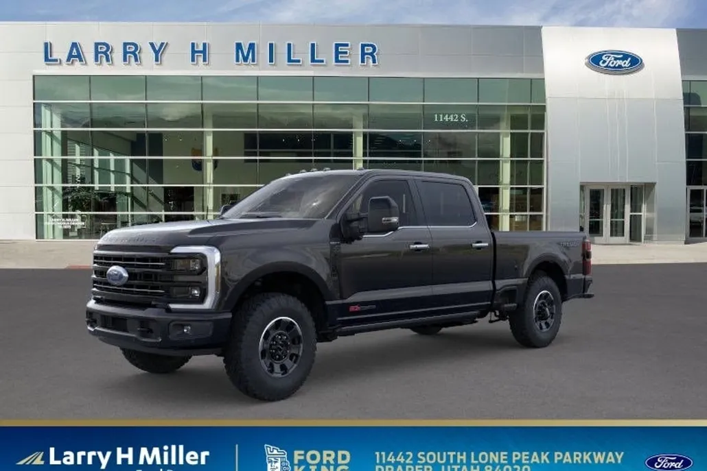 2026 Ford F-350 Platinum photo 1