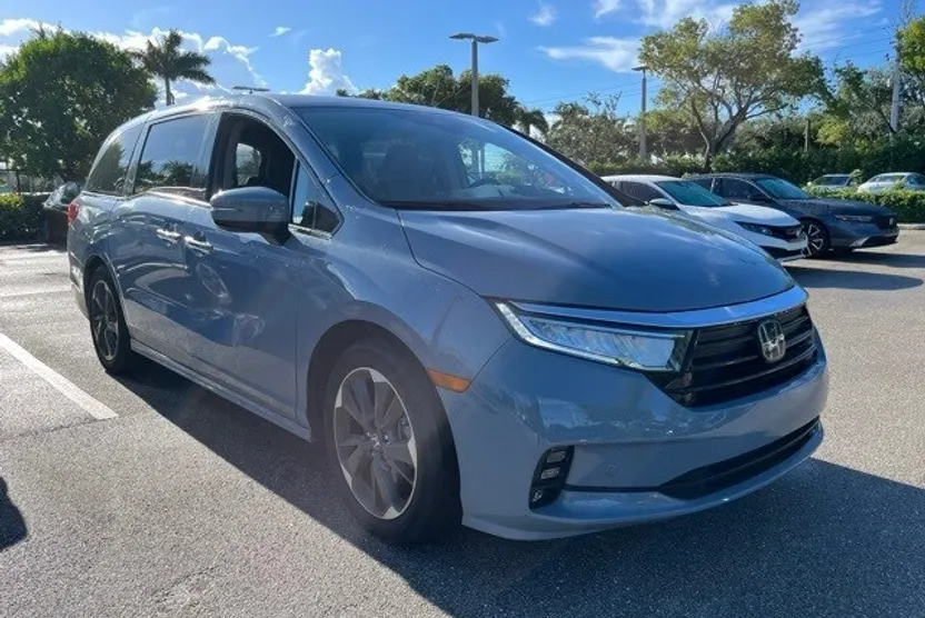 2023 Honda Odyssey Elite photo 1