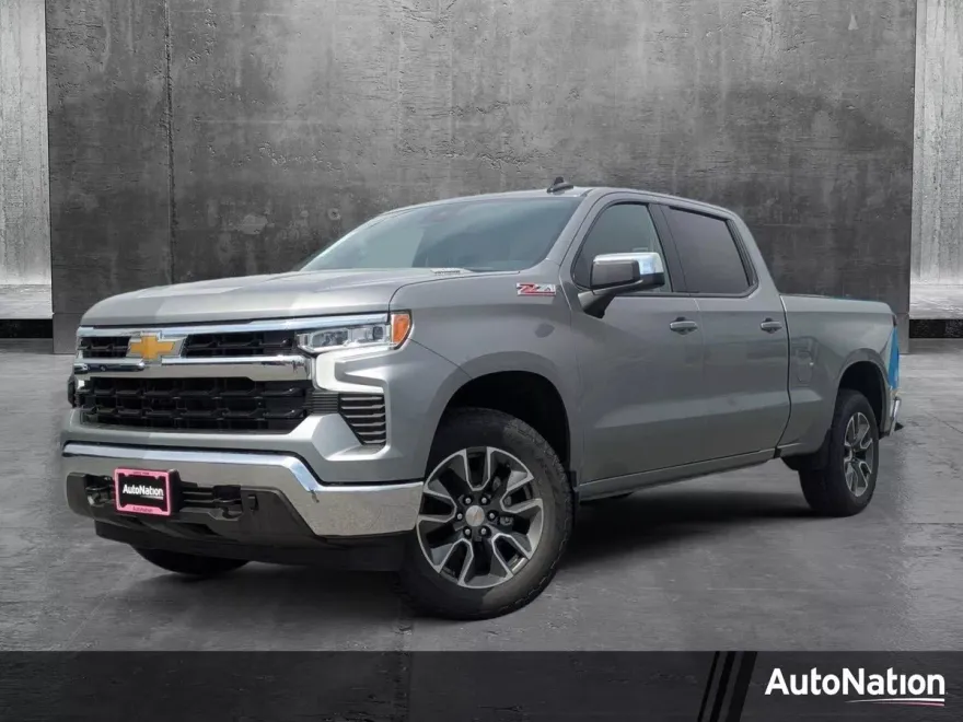 2025 Chevrolet Silverado 1500 LT photo 1