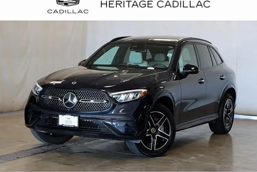 2023 Mercedes Benz GLC 300 4MATIC photo 1