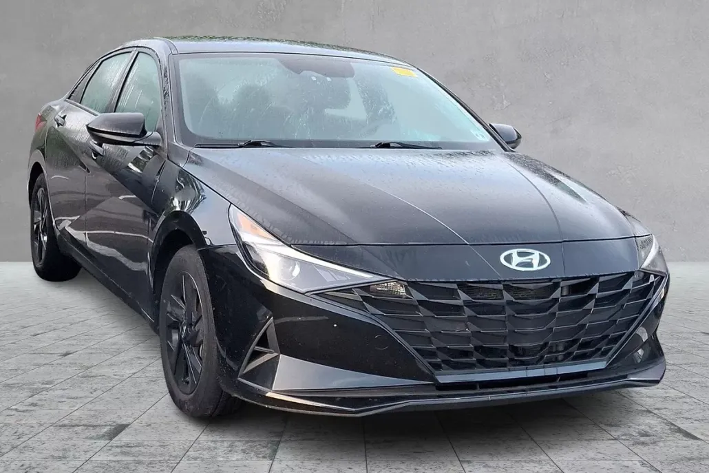 2023 Hyundai Elantra Hybrid Blue photo 1