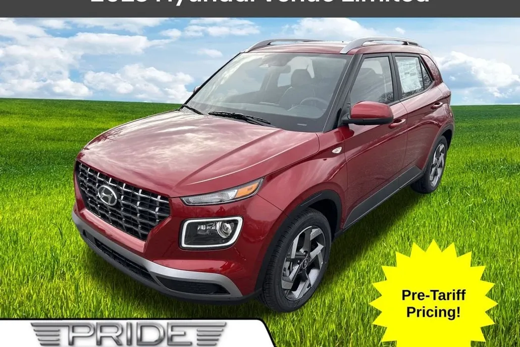 2025 Hyundai Venue Limited photo 1