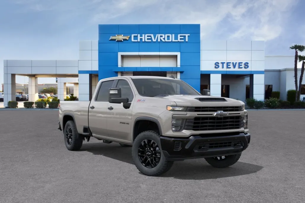 2026 Chevrolet Silverado 2500HD Custom photo 1