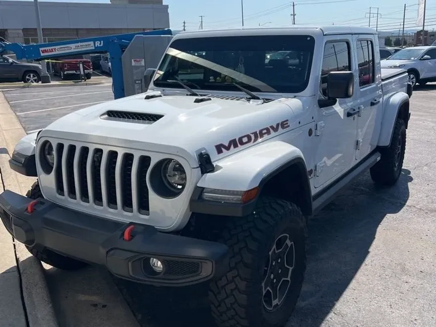2023 Jeep Gladiator Mojave photo 1
