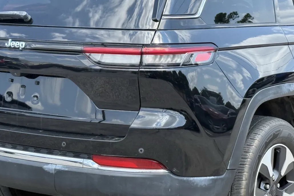 2023 Jeep Grand Cherokee 4xe photo 1