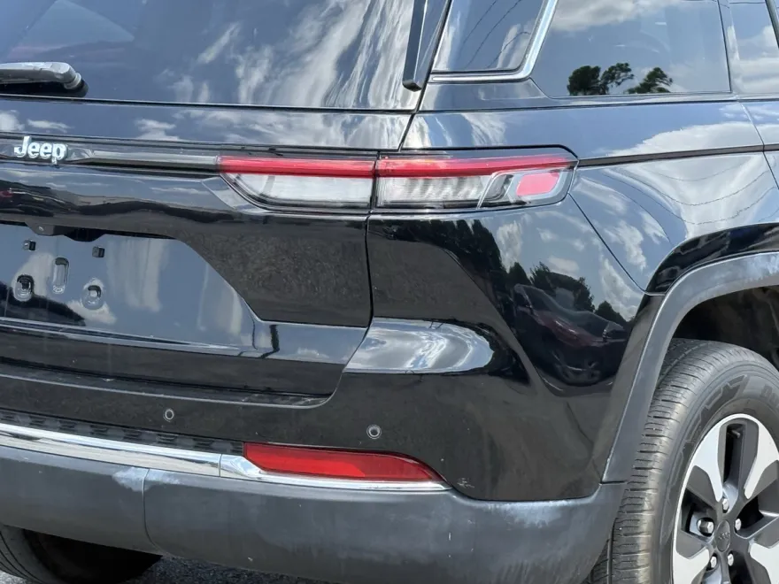 2023 Jeep Grand Cherokee 4xe photo 1