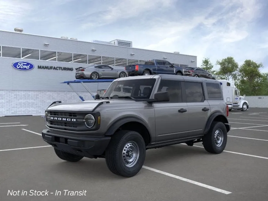2025 Ford Bronco Base photo 1