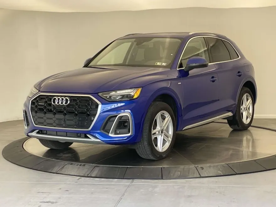 2024 Audi Q5 55 Premium Plus photo 1
