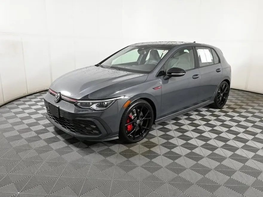 2024 Volkswagen Golf GTI 380 SE photo 1
