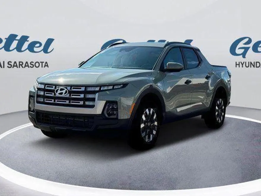 2025 Hyundai Santa Cruz SEL Activity photo 1