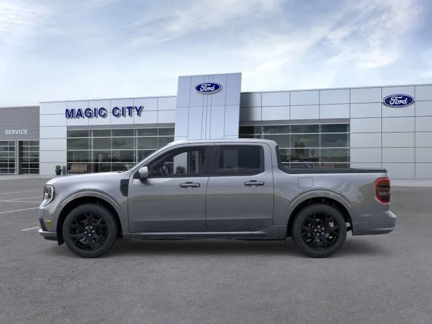 2025 Ford Maverick photo 1