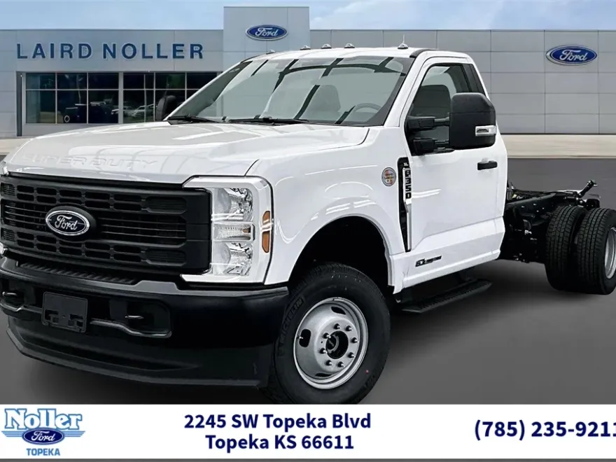 2025 Ford F-350 XL photo 1
