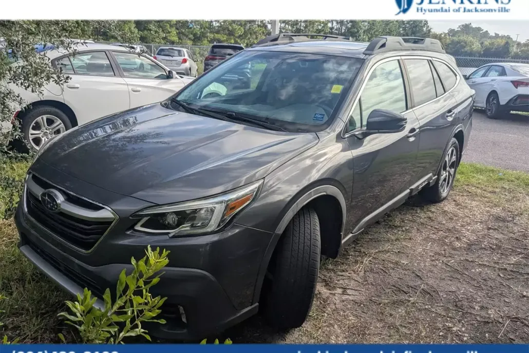 2020 Subaru Outback Limited photo 1